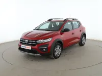 Usado Dacia Sandero Essentiel 91 CV (66 kW) 2022 Rojo Berlina