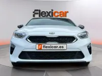 Usado Kia Ceed GT GT-Line 140 CV (102 kW) 2018 Blanco Berlina