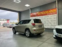 Usado Toyota RAV4 Premium 177 CV (130 kW) 2008 Marrón SUV