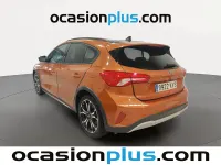 Usado Ford Focus Active 125 CV (91 kW) 2019 Naranja Monovolumen