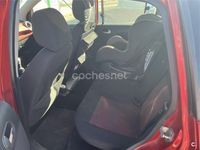 Usado Ford Fiesta 68 CV (50 kW) 2006 Rojo Utilitario