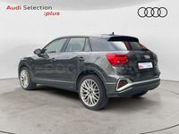 Usado Audi Q2 Ambiente 150 CV (110 kW) 2025 Gris / plata SUV