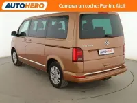 Usado VW Multivan Comfortline 150 CV (110 kW) 2019 Amarillo Monovolumen