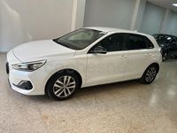 Usado Hyundai i30 GO! 120 CV (88 kW) 2019 Blanco Berlina