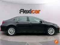 Usado Toyota Corolla 125 CV (91 kW) 2023 Negro Berlina