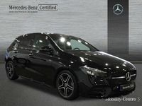 Usado Mercedes B200 150 CV (110 kW) 2022 Negro noche Utilitario