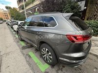 Usado VW Touareg 231 CV (169 kW) 2020 Gris / plata SUV