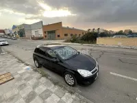 Usado Opel Astra Enjoy 100 CV (73 kW) 2007 Negro Berlina
