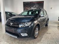 Usado Dacia Sandero Stepway 90 CV (66 kW) 2020 Gris / plata Berlina