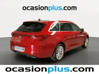 Usado Seat Leon XCELLENCE 150 CV (110 kW) 2022 Rojo Familiar