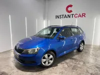 Usado Skoda Fabia Active 90 HP (66 kW) 2017 Azul Carrinha