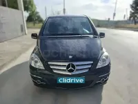 Usado Mercedes B180 Sport Edition 109 CV (80 kW) 2010 Negro Monovolumen