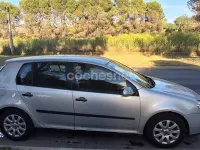 Usado VW Golf IV Sportline 102 CV (75 kW) 2004 Blanco Berlina