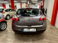Usado Renault Mégane Business 95 CV (69 kW) 2014 Gris / plata Berlina