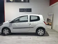 Usado Renault Twingo Dynamique 75 CV (55 kW) 2011 Blanco Utilitario