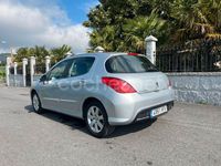 Usado Peugeot 308 Active 112 CV (82 kW) 2012 Gris / plata Berlina