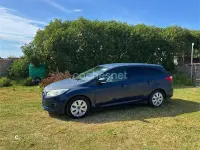 Usado Ford Focus Trend 90 CV (66 kW) 2013 Azul Berlina
