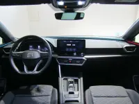 Usado Seat Leon FR 150 CV (110 kW) 2024 Rojo Familiar