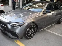 Usado Mercedes C300e 265 CV (194 kW) 2025 Gris / plata Berlina