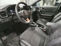 Usado Kia Ceed Style 101 CV (74 kW) 2025 Plateado Utilitario