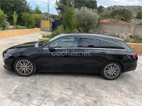 Usado Mercedes CLA220 Shooting Brake 190 CV (139 kW) 2020 Negro Familiar