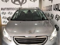 Usado Peugeot 2008 Active 92 CV (67 kW) 2015 Gris / plata SUV
