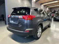 Usado Toyota RAV4 Executive 150 CV (110 kW) 2013 Gris / plata SUV