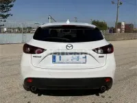 Usado Mazda 3 Luxury 150 CV (110 kW) 2017 Blanco Berlina