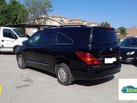 Usado SsangYong Rodius Limited 165 CV (121 kW) 2013 Negro Monovolumen