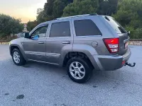 Usado Jeep Grand Cherokee Overland 218 HP (160 kW) 2010 Preto SUV