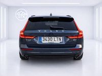 Usado Volvo V60 Core 197 CV (144 kW) 2022 Azul Familiar