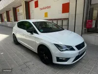 Usado Seat Leon FR 149 CV (109 kW) 2015 Blanco Berlina