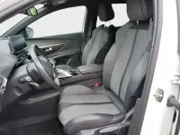 Usado Peugeot 3008 Allure 130 CV (95 kW) 2024 Blanco SUV