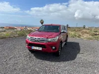 Usado Toyota HiLux 150 CV (110 kW) 2016 Rojo Pickup/Camioneta