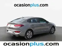 Usado Hyundai i30 120 CV (88 kW) 2018 Gris Utilitario