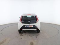 Usado Toyota Aygo X-play 70 CV (51 kW) 2017 Blanco Utilitario