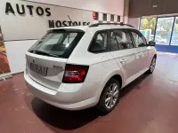 Usado Skoda Fabia Ambition 110 CV (80 kW) 2016 Blanco Familiar