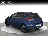Usado Toyota Auris Hybrid 136 CV (100 kW) 2017 Negro Berlina