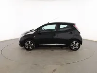 Usado Toyota Aygo X-clusiv 70 CV (51 kW) 2015 Negro Utilitario