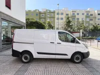 Usado Ford Transit Custom Ambiente 105 CV (77 kW) 2018 Blanco Van