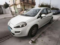 Usado Fiat Punto Easy 69 CV (50 kW) 2013 Blanco Utilitario