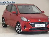 Usado Hyundai i10 67 CV (49 kW) 2025 Rojo Utilitario