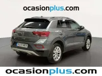 Usado VW T-Roc Life 110 CV (80 kW) 2024 Gris SUV