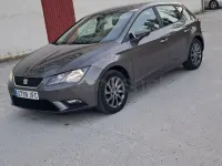Usado Seat Leon Style 110 CV (80 kW) 2016 Gris / plata Berlina