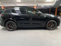Usado Alfa Romeo Stelvio 523 CV (384 kW) 2021 Negro SUV