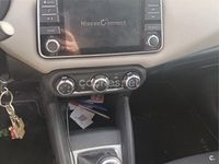 Usado Nissan Micra Acenta 100 CV (73 kW) 2020 Beige Utilitario