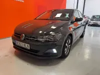 Usado VW Polo Advance 80 CV (58 kW) 2021 Gris / plata Utilitario
