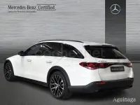 Usado Mercedes E300 313 CV (230 kW) 2025 Blanco Familiar