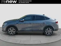 Usado Renault Arkana Zen 145 CV (106 kW) 2022 Gris / plata SUV