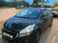Usado Peugeot 208 Active 68 CV (50 kW) 2014 Gris / plata Utilitario